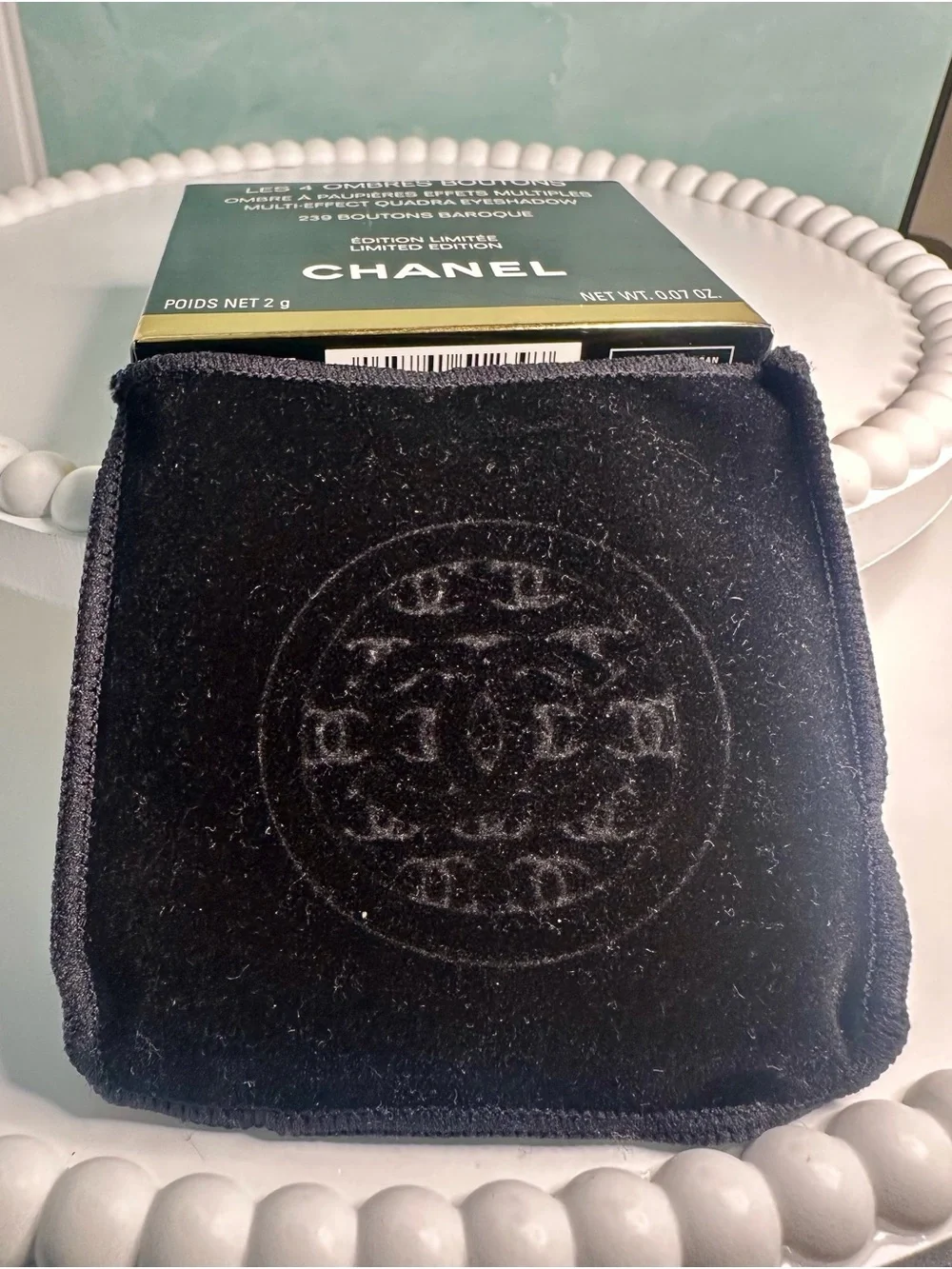 Chanel Les 4 Ombres Boutons 239 BOUTONS BAROQUE Eyeshadow 0.07oz LIMITED EDITION